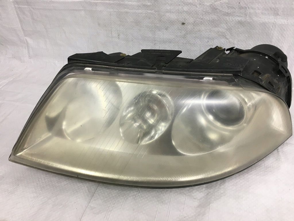 Frontscheinwerfer VW Passat 3B7941015M 15475600 Xenon Links Headlight