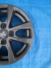 Laden Sie das Bild in den Galerie-Viewer, 1x Alufelge 14 Zoll 5.5&quot; 4x100 40ET MMDA01-554 Mitsubishi Mirage Space Star