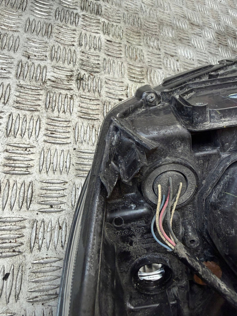 Frontscheinwerfer Toyota Hilux 85122000 Xenon Rechts Scheinwerfer Headlight SCH4774144497qq