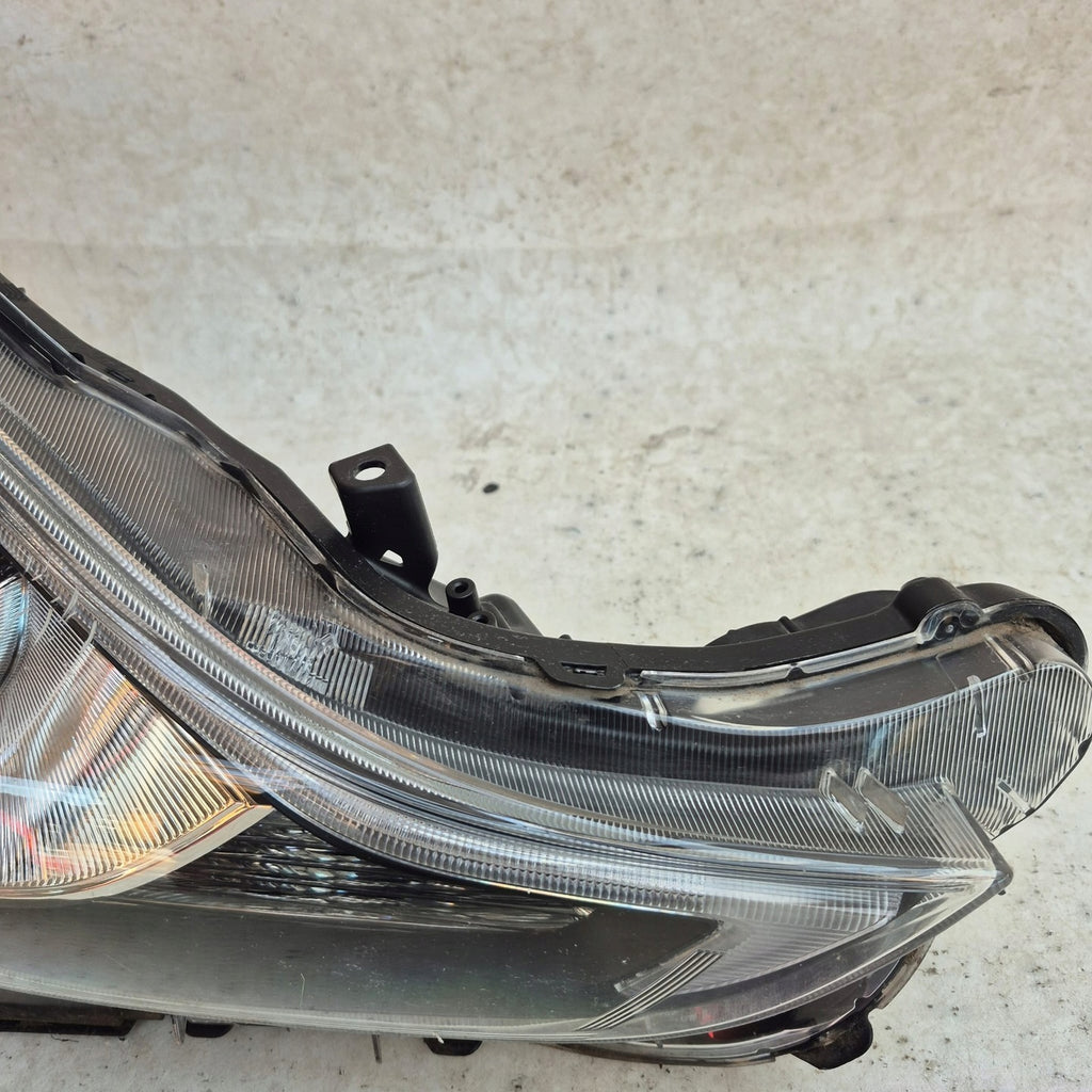 Frontscheinwerfer Toyota Prius Plus Rechts Scheinwerfer Headlight SCH6783469926qe
