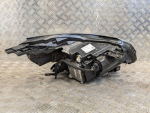 Laden Sie das Bild in den Galerie-Viewer, Frontscheinwerfer Renault Captur II 260608054R LED Links Scheinwerfer Headlight SCH2464831054sp