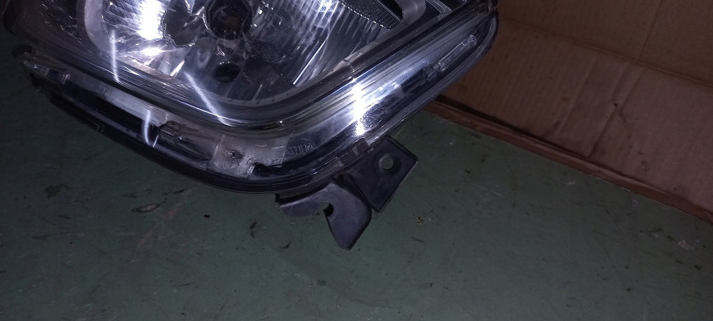 Frontscheinwerfer Dacia Dokker 260102414R Ein Stück (Rechts oder Links)