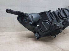 Laden Sie das Bild in den Galerie-Viewer, Frontscheinwerfer Opel Astra J 39027951 LE10A6241 Ein Stück (Rechts oder Links) SCH6679770487jc