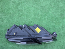 Laden Sie das Bild in den Galerie-Viewer, Frontscheinwerfer Skoda Octavia III 5E1941018E LED Rechts Scheinwerfer Headlight SCH2858833026pm