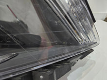 Laden Sie das Bild in den Galerie-Viewer, Frontscheinwerfer Mercedes-Benz W176 A1768201261KZ LED Rechts Headlight SCH6735687147ca