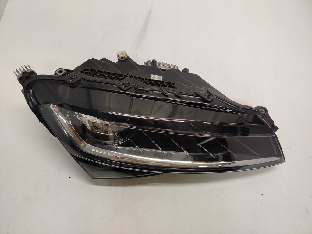 Frontscheinwerfer Skoda Superb III 3V1941016E Full LED Rechts Headlight