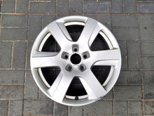 Laden Sie das Bild in den Galerie-Viewer, 1x Alufelge 17 Zoll 7.5" 5x112 37ET Glanz Silber 4G0601025L Audi A6 C7 Rim Wheel FEL6118662081ml