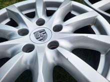 Load image into Gallery viewer, 4x Alufelge 18 Zoll 8.0" 5x130 53ET Glanz Silber 7P5601025 Porsche Cayenne FEL6199444233dk