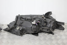 Laden Sie das Bild in den Galerie-Viewer, Frontscheinwerfer Mitsubishi Outlander III LED Ein Stück (Rechts oder Links) SCH6113213436no