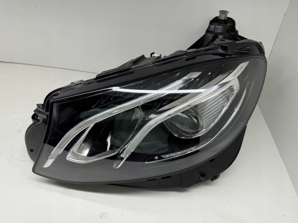 Frontscheinwerfer Mercedes-Benz W213 A2139064004 Ein Stück (Rechts oder Links) SCH4223305865ka