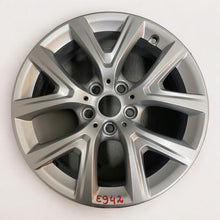 Load image into Gallery viewer, 1x Alufelge 17 Zoll 6.5&quot; 5x112 39ET Glanz Silber 6856076 BMW F39 X1 F48