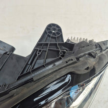 Laden Sie das Bild in den Galerie-Viewer, Frontscheinwerfer Mercedes-Benz W205 A2059062504 Full LED Rechts oder Links SCH7628106559rl