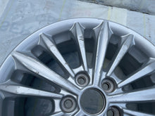 Laden Sie das Bild in den Galerie-Viewer, 1x Alufelge 16 Zoll 6.5&quot; 5x108 50ET Glanz Silber JX7C-1007-B1A Ford Rim Wheel