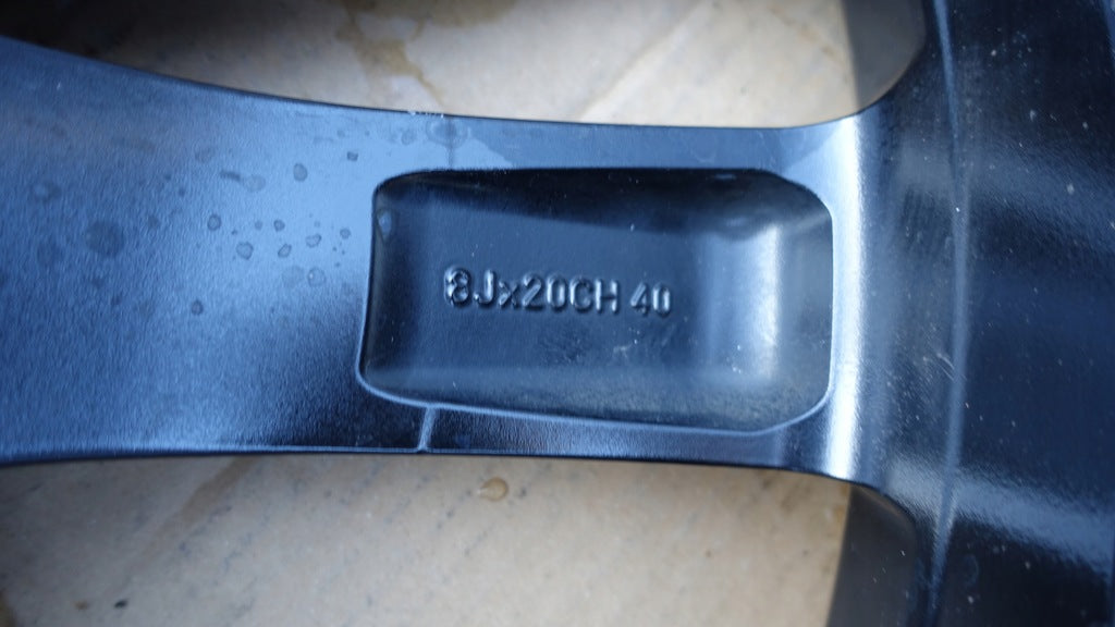 1x Alufelge 20 Zoll 8.0" 5x108 J9C3- Jaguar Rim Wheel FEL8885582619ot