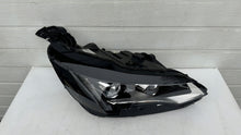Laden Sie das Bild in den Galerie-Viewer, Frontscheinwerfer Peugeot 5008 II 9836230580 LED Rechts Scheinwerfer Headlight SCH1709905547ir