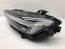 Laden Sie das Bild in den Galerie-Viewer, Frontscheinwerfer Volvo Xc60 II 32404710 32404709 LED Rechts oder Links