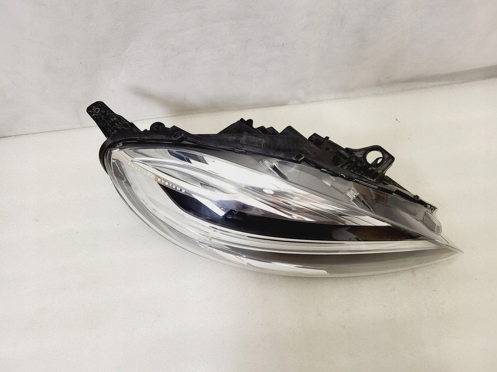 Frontscheinwerfer Volvo V40 31677019 LED Rechts Scheinwerfer Headlight SCH7536841674sk