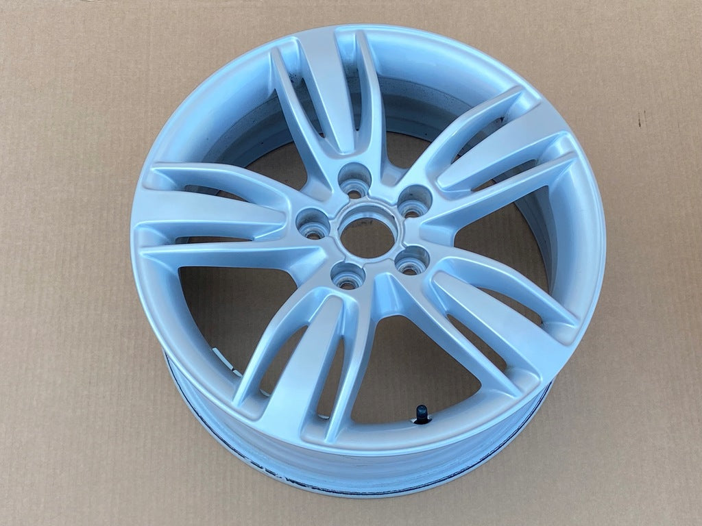 4x Alufelge 17 Zoll 8.5" 5x112 33ET Glanz Silber 8U0601025E Audi A4 A3 Rim Wheel FEL4139647792rh