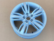 Laden Sie das Bild in den Galerie-Viewer, 4x Alufelge 17 Zoll 8.5" 5x112 33ET Glanz Silber 8U0601025E Audi A4 A3 Rim Wheel FEL4139647792rh