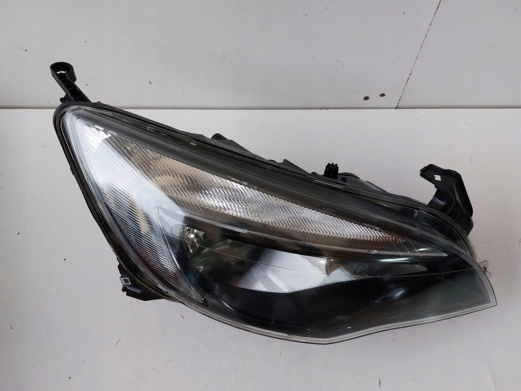Frontscheinwerfer Opel Astra 13371596 LED Rechts Scheinwerfer Headlight SCH9877881825iw