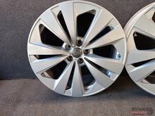 Laden Sie das Bild in den Galerie-Viewer, 4x Alufelge 19 Zoll 8.5" 5x112 20ET 4M8601025 Audi Rim Wheel FEL4435337495op