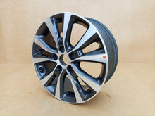 Load image into Gallery viewer, 1x Alufelge 17 Zoll 7.0" 5x114.3 53ET Glanz Grau 52910-G4300 Hyundai Ix35 Mg FEL2068060565ev