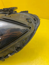 Laden Sie das Bild in den Galerie-Viewer, Frontscheinwerfer Mercedes-Benz W206 A2069066104 LED Links Headlight SCH9129248341es