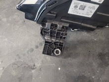 Load image into Gallery viewer, Frontscheinwerfer VW Transporter 12033060000 Rechts Scheinwerfer Headlight SCH6568406939jk