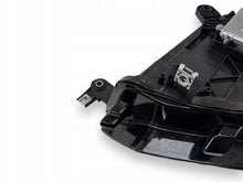 Laden Sie das Bild in den Galerie-Viewer, Frontscheinwerfer Seat Ateca 577941032C Vorderseite Scheinwerfer Headlight