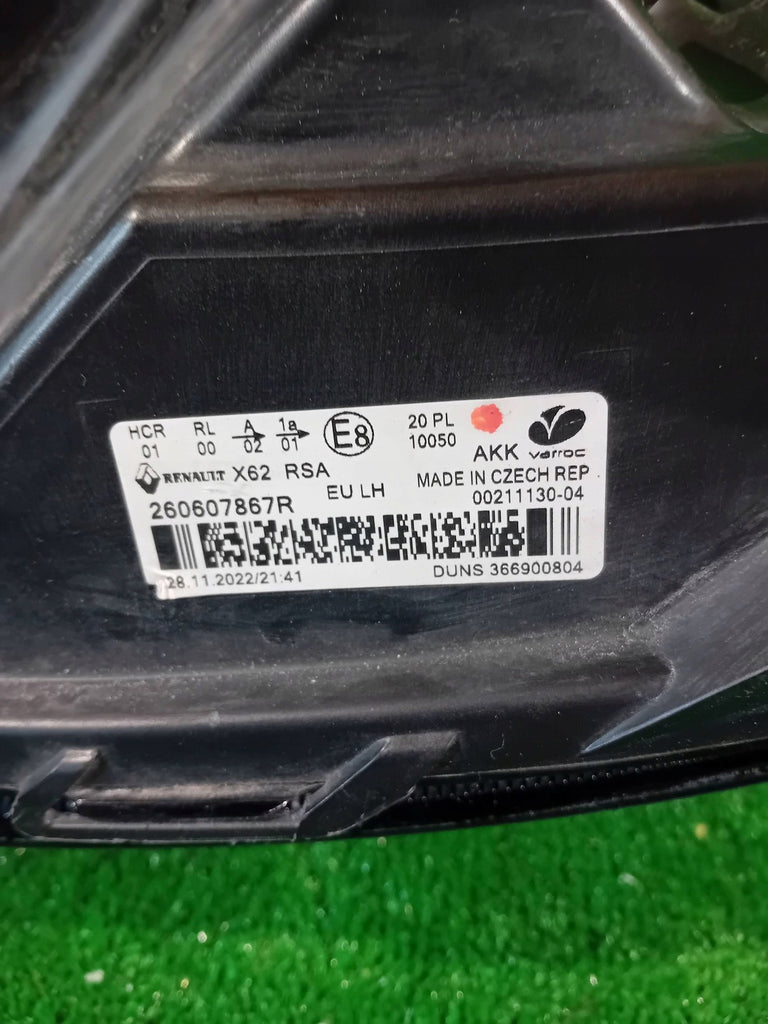 Frontscheinwerfer Renault Master I 260607867R Ein Stück (Rechts oder Links) SCH5309455203lp