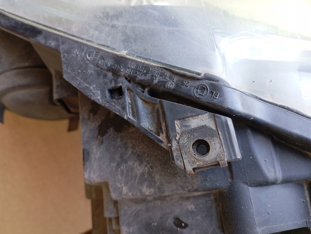 Frontscheinwerfer VW Golf V 1K6941005A 1K6941006A Ein Satz Headlight SCH3274271382hb