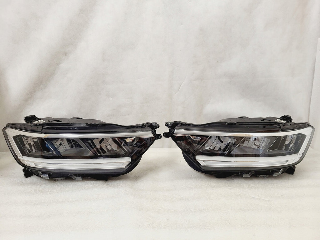Frontscheinwerfer VW T Roc 2GA941005F 2GA941006F LED Ein Satz Headlight SCH6665158665ec