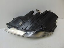 Laden Sie das Bild in den Galerie-Viewer, Frontscheinwerfer VW Passat 3C0941752K 89915540 Xenon Rechts Headlight