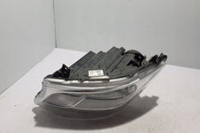 Laden Sie das Bild in den Galerie-Viewer, Frontscheinwerfer Mercedes-Benz Sprinter A9109060000 Rechts oder Links