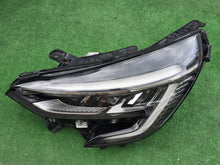 Laden Sie das Bild in den Galerie-Viewer, Frontscheinwerfer Renault Clio I 5 260600901R LED Ein Stück (Rechts oder Links) SCH2265517963xx