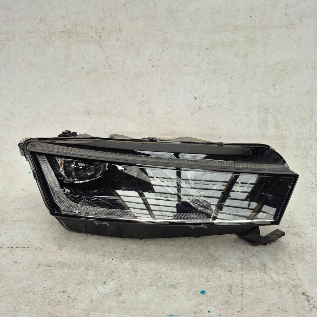 Frontscheinwerfer Skoda Octavia IV 5E4941016A Full LED Rechts Headlight SCH4632547207fr