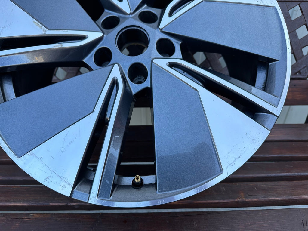 1x Alufelge 19 Zoll 8.0" 5x112 45ET Glanz Graphit 5LA601025A Mg Enyaq Rim Wheel FEL3094597959bf