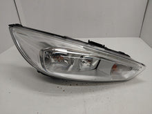 Laden Sie das Bild in den Galerie-Viewer, Frontscheinwerfer Ford Focus F1EB-13W029-CB Rechts Scheinwerfer Headlight SCH9461490356os