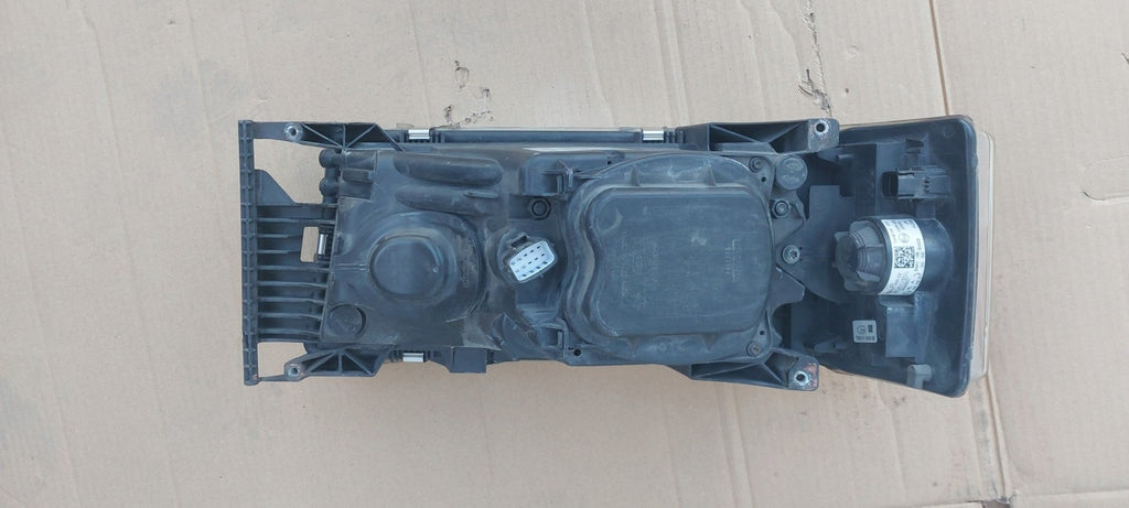 Frontscheinwerfer 2416135 Rechts Scheinwerfer Headlight SCH2428434912cp