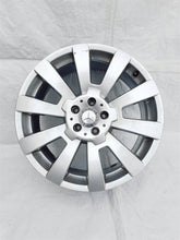 Load image into Gallery viewer, 1x Alufelge 19 Zoll 8.5" 5x112 52ET Glanz Silber A2044012102 Mercedes-Benz W204 FEL4444208661nb