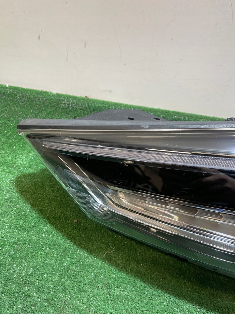 Frontscheinwerfer Hyundai Tucson 92101-D7700 Links Scheinwerfer Headlight SCH7896916848gu