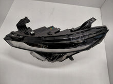 Laden Sie das Bild in den Galerie-Viewer, Frontscheinwerfer Mazda 20-8300-A0 Full LED Links Scheinwerfer Headlight SCH9232008739cc