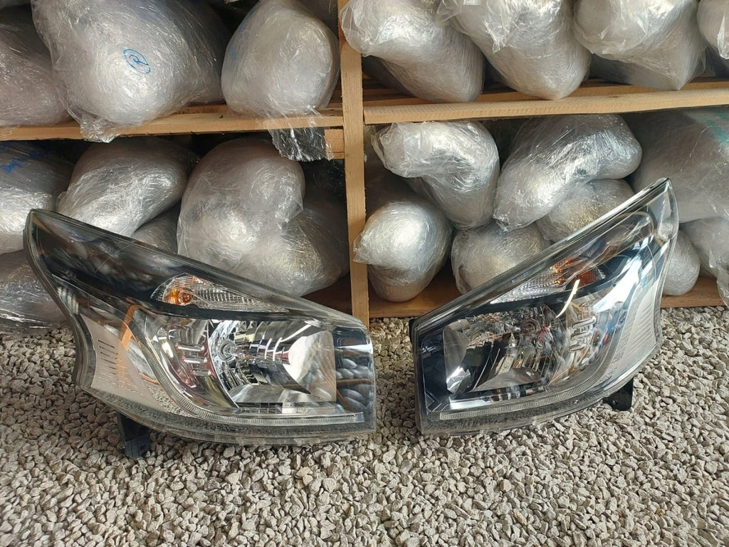 Frontscheinwerfer Renault Trafic III 260109552R 260604842R LED Ein Satz SCH6978632939bh