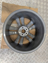 Load image into Gallery viewer, 1x Alufelge 17 Zoll 7.0" 5x100 46ET 5JA601025F Skoda Rapid Rim Wheel FEL5506455817hh