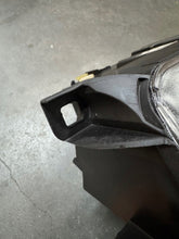 Load image into Gallery viewer, Frontscheinwerfer BMW 6 E63 E64 7176713 Links Scheinwerfer Headlight SCH1724368557dn