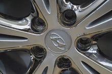 Laden Sie das Bild in den Galerie-Viewer, 1x Alufelge 17 Zoll 7.0&quot; 5x114.3 53ET 52910-A5550 Hyundai Rim Wheel