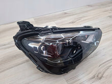 Laden Sie das Bild in den Galerie-Viewer, Frontscheinwerfer Mercedes-Benz W213 A2139060210 Rechts Scheinwerfer Headlight SCH8063031452uw