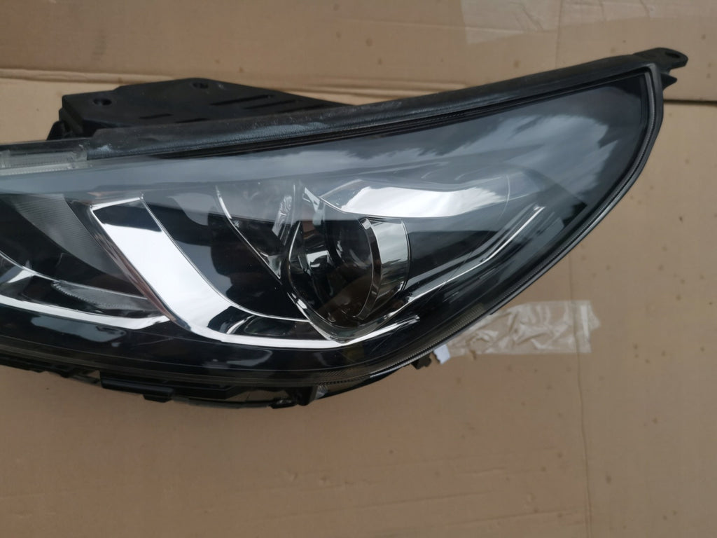 Frontscheinwerfer Hyundai I30 III G4921-64010 G492164010 Links Headlight