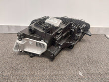 Load image into Gallery viewer, Frontscheinwerfer VW Caddy V 2K8941035B Rechts Scheinwerfer Headlight SCH6018445355id