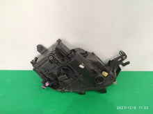 Laden Sie das Bild in den Galerie-Viewer, Frontscheinwerfer VW T-Roc 2GA941035P Full LED Links Scheinwerfer Headlight SCH3298923301db